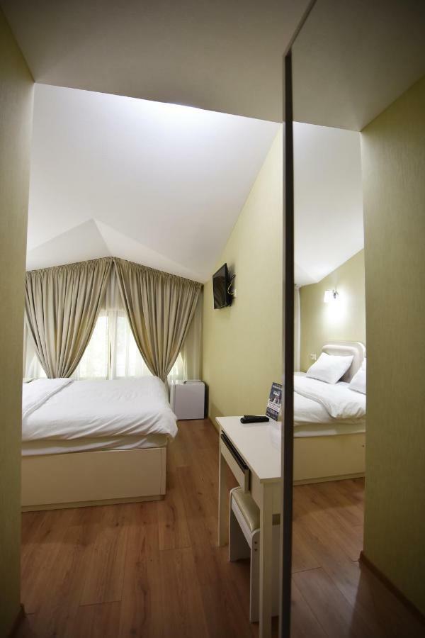 Sama Grand Hotel Tbilissi Extérieur photo
